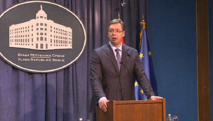 Vučić s Hahnom: Komisija stala na stranu Srbije i spriječila oružani sukob s Hrvatskom