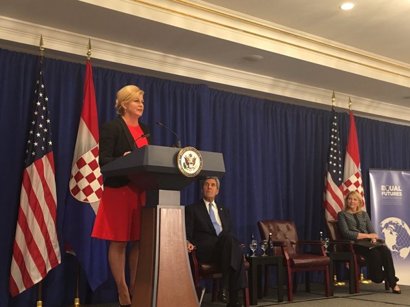 Grabar Kitarović: Neravnopravnost spolova još uvijek duboko ukorijenjena u naša društva