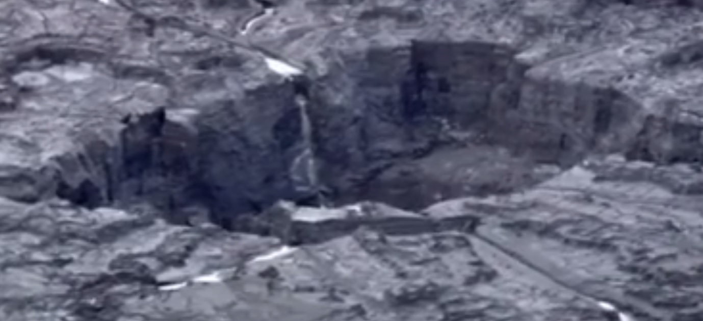 VIDEO Na Floridi se doslovno zemlja otvorila, milijuni litara otrovne izlili se u izvore pitke vode