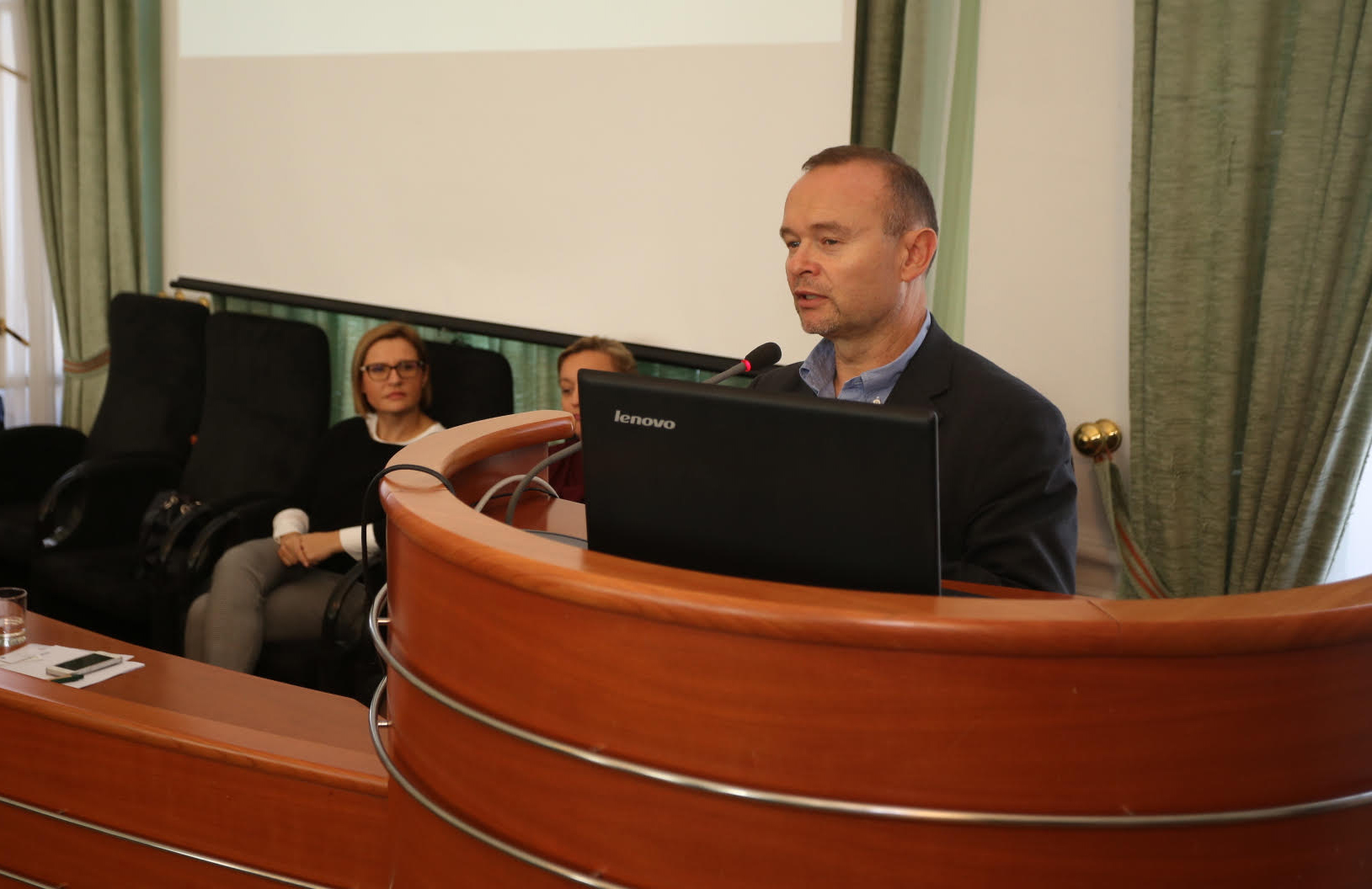 Davor Škrlec: Slavonke u borbi protiv nezaposlenosti i iseljavanja