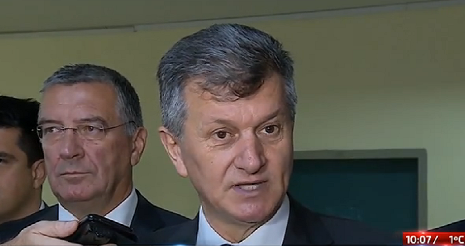 Kujundžić o KBC-u Split i zatvaranju zagrebačkih restorana zbog pušenja: Žao mi je, ja sam legalist