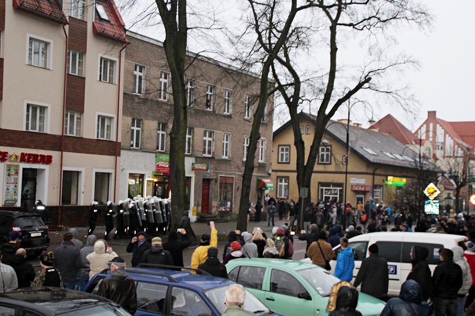 Poljska policija počela je nadzirati sve restorane, koji služe kebab, poslije nereda u gradu Elku