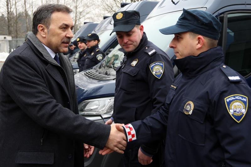 Ministar unutarnjih poslova Vlaho Orepić najavio: Čak 9700 policajaca dobit će povišicu