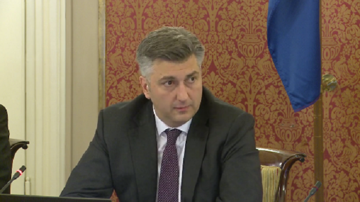 VIDEO Pogledajte trenutak u kojem se Plenković hladnokrvno riješio Mostovih ministara