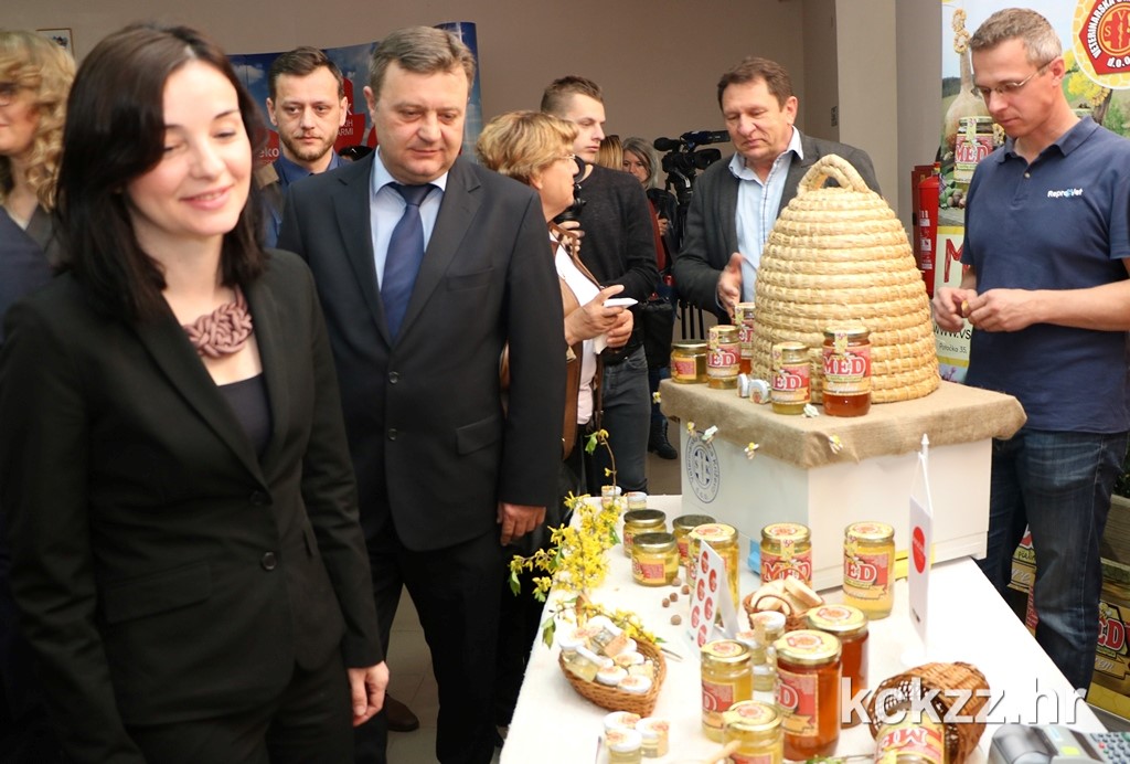 FOTO Marija Vučković, Barać i Sobota u Križevcima predstavili projekt „Doručak s hrvatskih farmi“