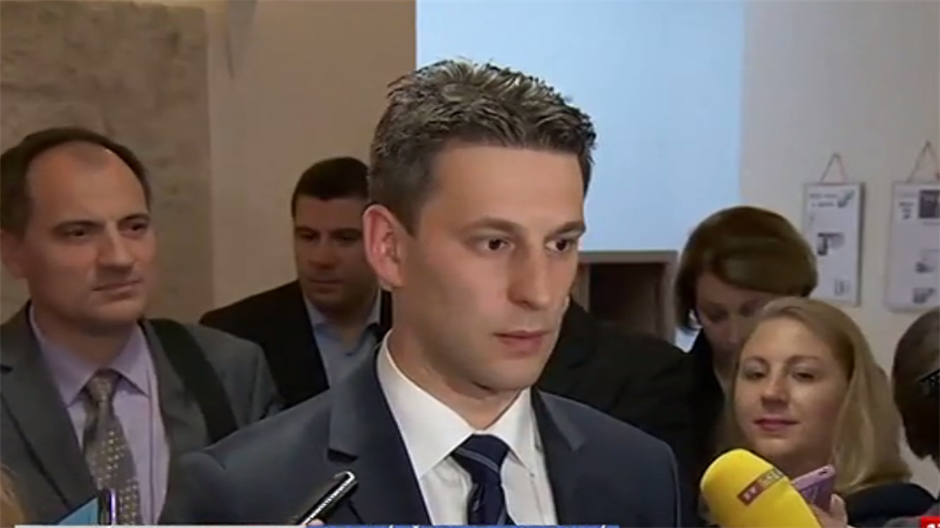 Petrov: HDZ drugi put u godinu dana ruši vlastitu Vladu, i to zbog čovjeka koji nije stranački