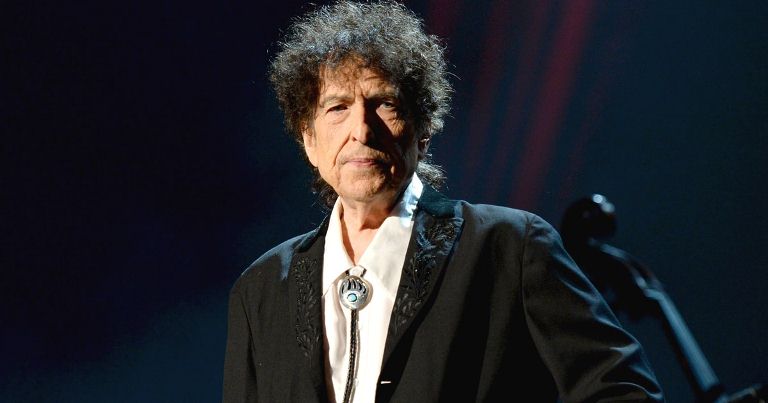 Bob Dylan napokon primio Nobelovu nagradu za književnost