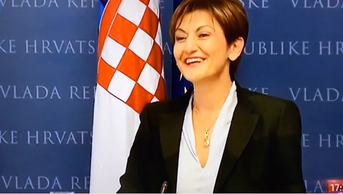 VIDEO Nešto je smiješno: Ministrica Dalić prezentirala Lex Agrokor i onda prasnula u smijeh