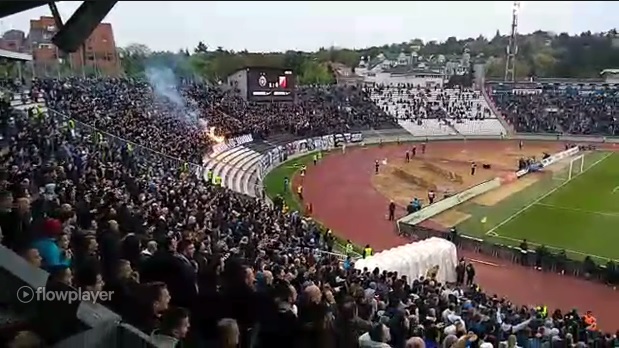 VIDEO Polu Mađari, polu ustaše: Rukovodstvo nogometnog kluba Vojvodina napustilo beogradski stadion zbog skandiranja