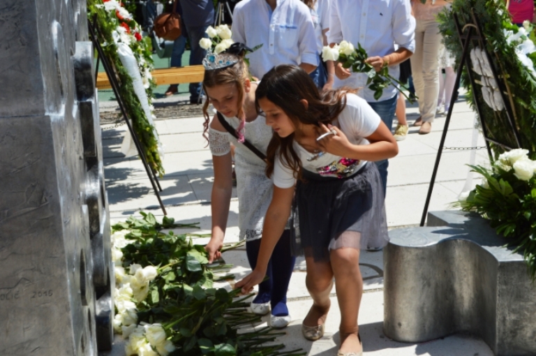 Slavonski brod: Prisjećanje na djecu civilne žrtve rata