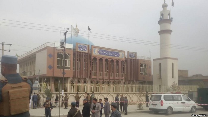 Islamisti takozvane Islamske države izvršili teroristički napad na džamiju u Kabulu gdje ima poginulih i ranjenih