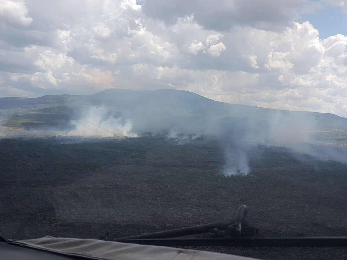 Kod Drniša gori nebo i zemlja: U zraku su četiri kanadera i tri air tractora