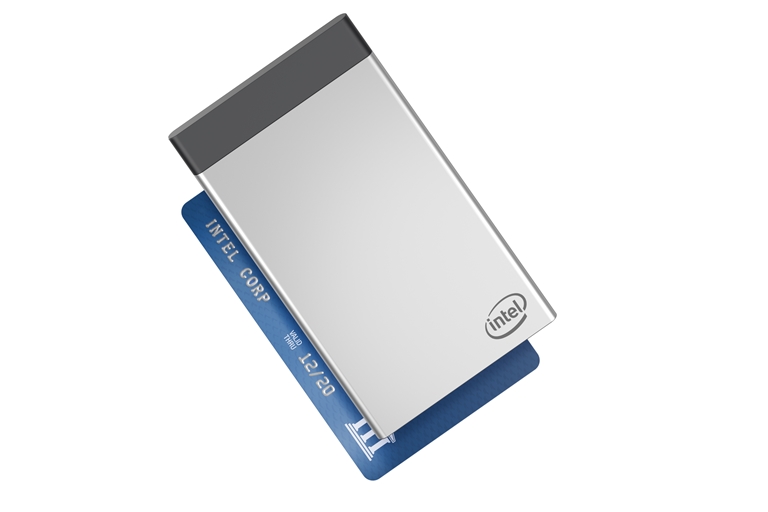 Intel predstavio računalo veličine kreditne kartice