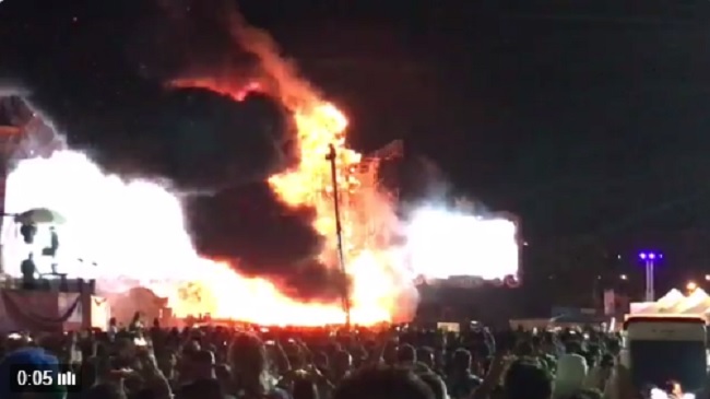 VIDEO Više od 22.000 ljudi evakuirano je kada je buknuo požar na pozornici na festivalu elektroničke glazbe