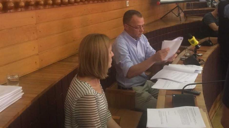 VIDEO Medijski najposjećeniji gradski odbor: Hasanbegović, Bandićevi i HDZ predlažu deložaciju maršala Tita