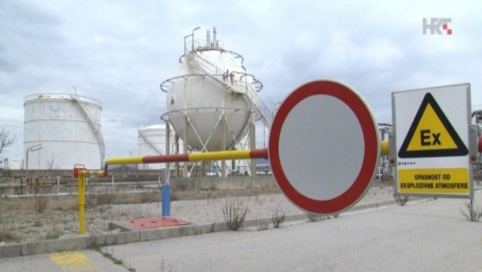 Malo je zapelo: Primorsko-goranska skupština jednoglasno protiv plutajućeg LNG terminala