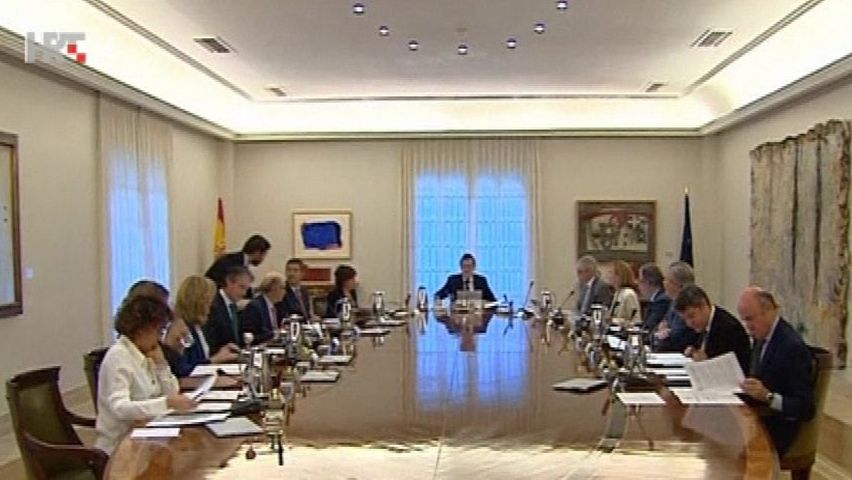 Španjolska vlada povlači 4 do 6 tisuća policajaca koje je poslala dodatno u Kataloniju