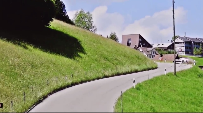 VIDEO Pogledajte vožnju i kako je Richard Hammond razbio Rimčev superauto