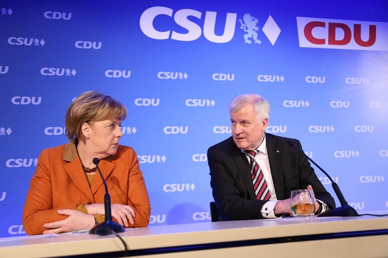 Težak udarac za njemačku kancelarku Angelu Dorotheu Merkel: osovina dragovoljaca i Horst Lorenz Seehofer na granicama uvode oštre antimigrantske kontrole
