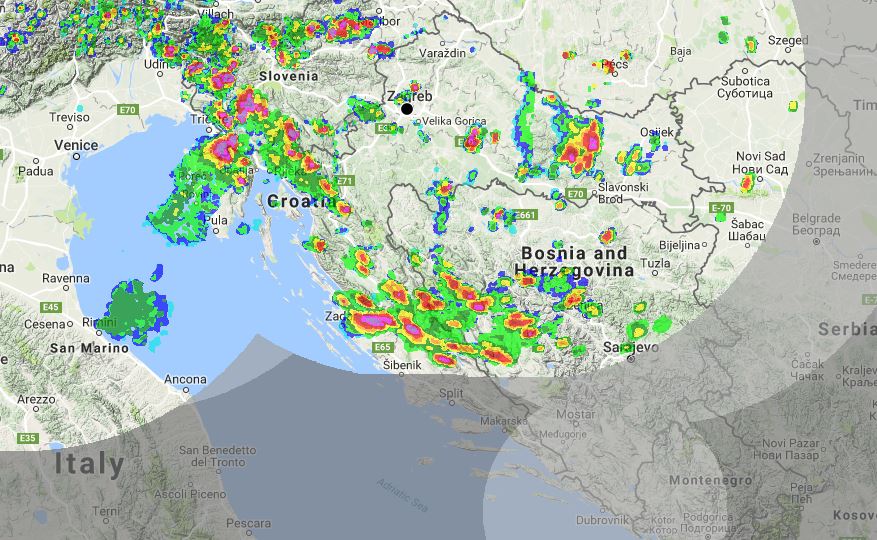 VIDEO Jako nevrijeme zahvatilo dijelove zemlje, izdano upozorenje za Hrvatsku, potop u Karlovcu