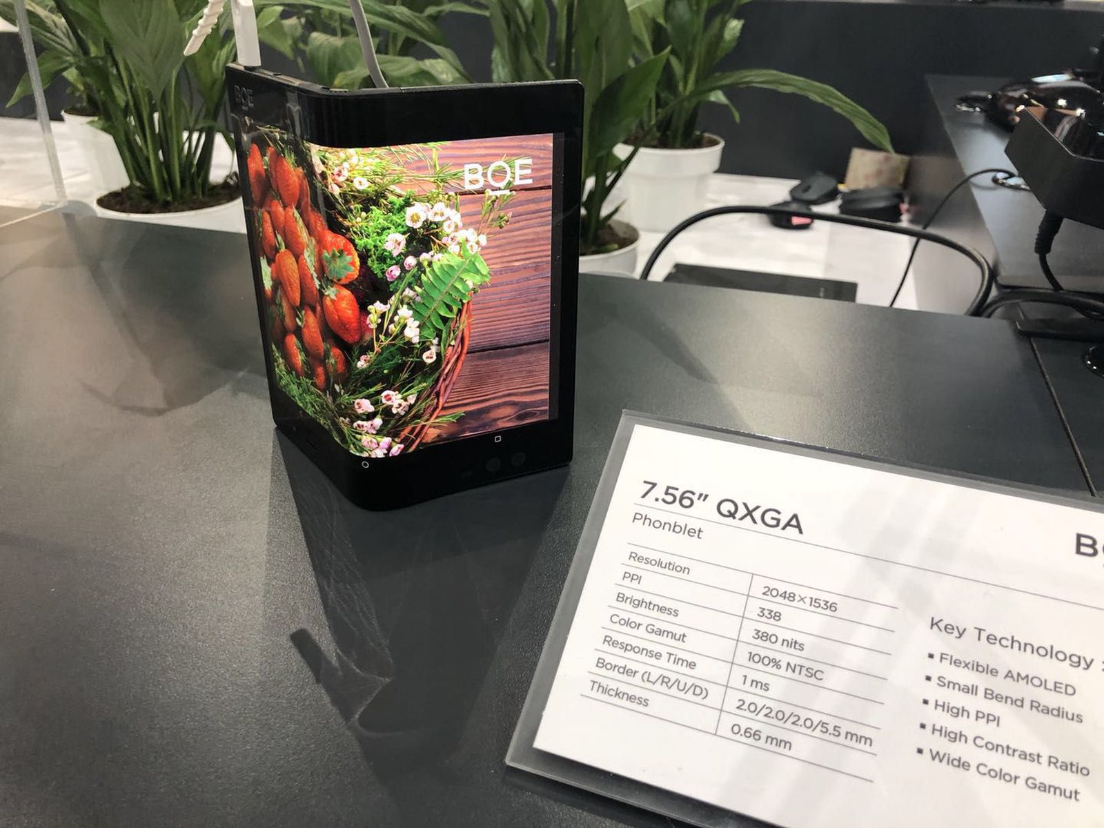 Tko će prvi predstaviti fleksibilni pametni telefon?