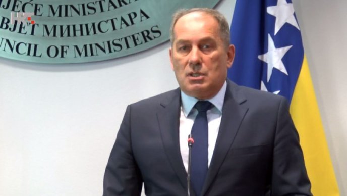 Zanimljive Mektićeve brojke: Ove godine u BiH ušlo više od 10 tisuća migranata, sada ih je oko 2 tisuće tamo