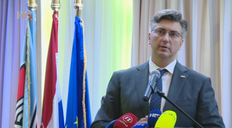 Plenković upozorio Zajednicu branitelja HDZ-a “Gojko Šušak”: A iz aviona se vidi koliko je zainteresiranih da na tom valu dobiju nekakav zamah