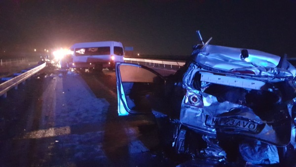 Teška nesreća na A3: Kombi naletio na automobil, jedna osoba je poginula, policija objavila detalje