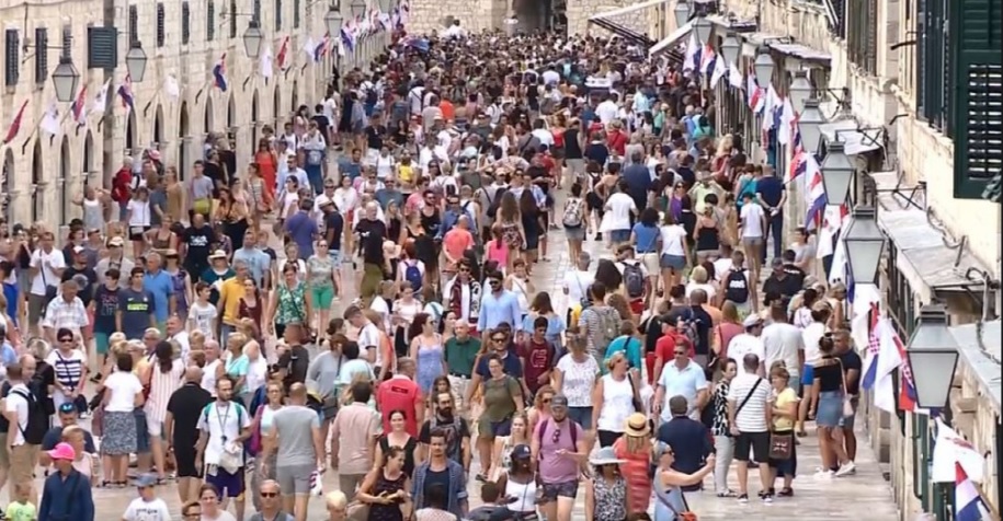 Udio nam je daleko od potencijala: Tolike milijarde prihoda od turizma, a domaća proizvodnja od toga gotovo da nema koristi