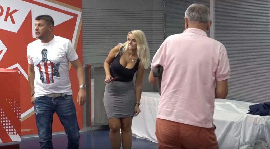 Liga prvaka: Srbi prijavili UEFA-i da je bocom pogođena članica njihove PR službe Tatjana Šajković