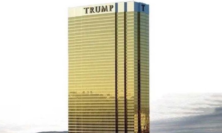 Trump objavio fotomontažu svog hotela među kućicama na Grenlandu uz znakovitu poruku