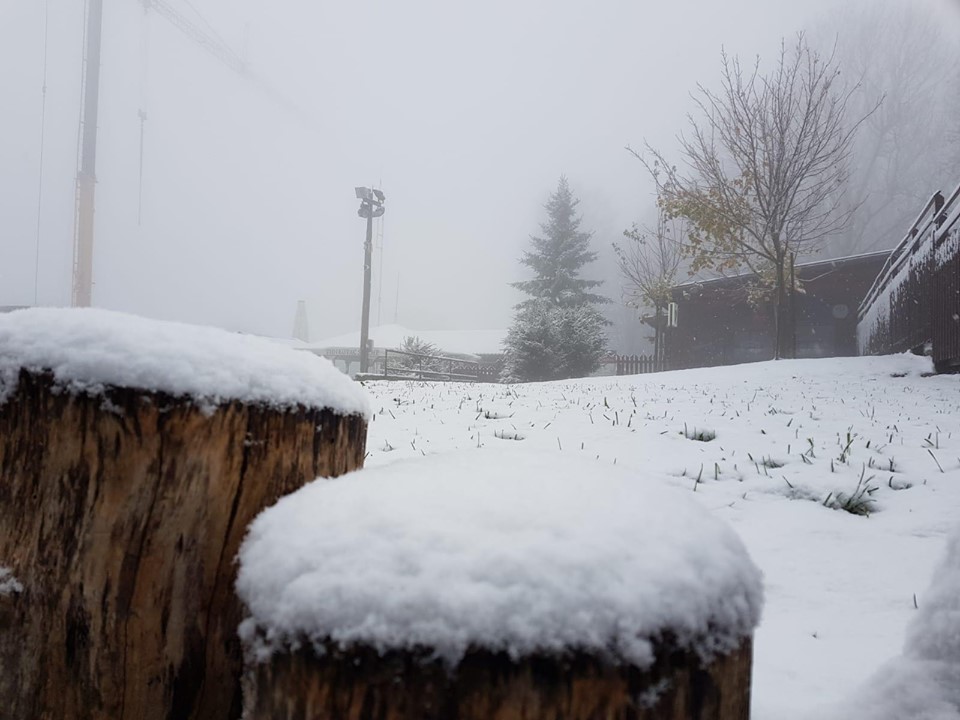 FOTO Prvi snijeg zabijelio je zagrebačko Sljeme