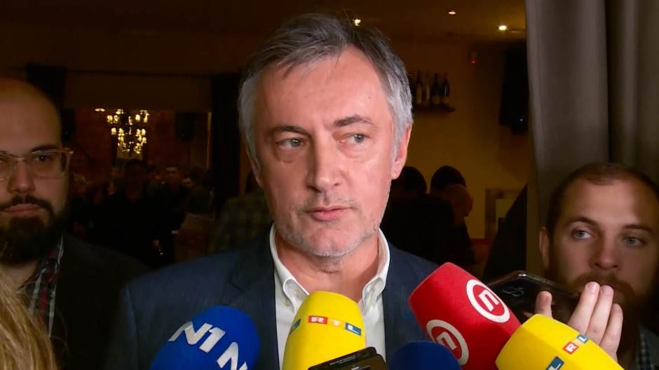 Škoro na proslavi Martinja: Treba nam veselja, opuštanja…