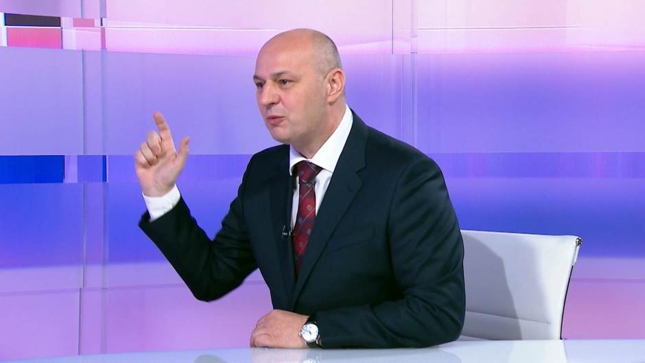 Kolakušić: Otpustiti pola sudaca, ni lipe strankama, u DIP-u su bijednici