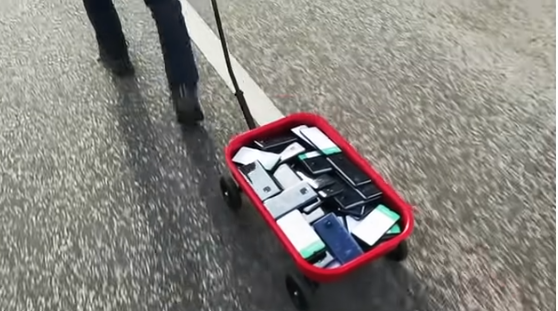 VIDEO Umjetnik performansom “Hakiranje Google Maps” izazvao lažnu gužvu u prometu