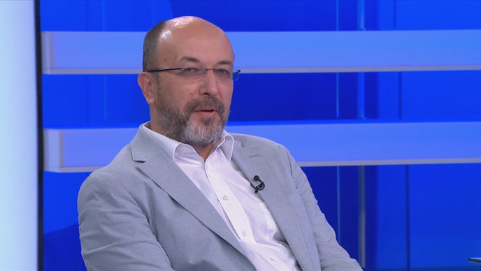 VIDEO Žestoko Otvoreno HRT-a: Macan napustio studio i gošću nazvao spodobom