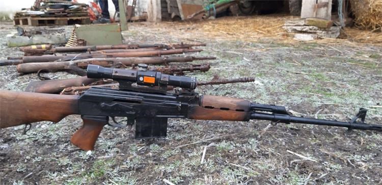 U još jednom uporištu srbijanske agresije pronađen ozbiljan arsenal u kojem je i snajper