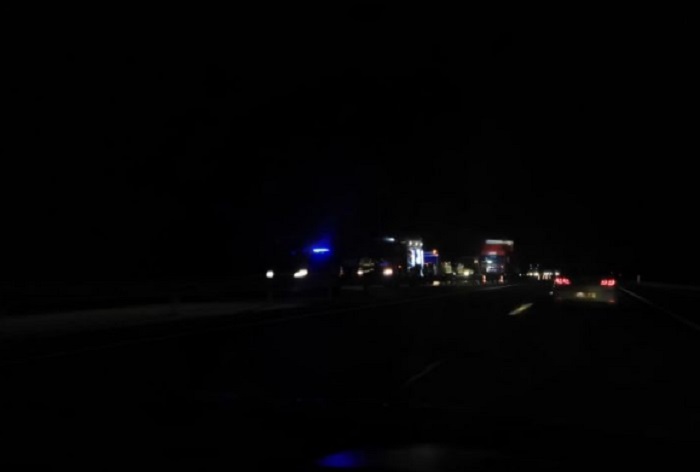 Prometna nesreća na autocesti A3, kamion s prikolicom udario u zaštitnu ogradu