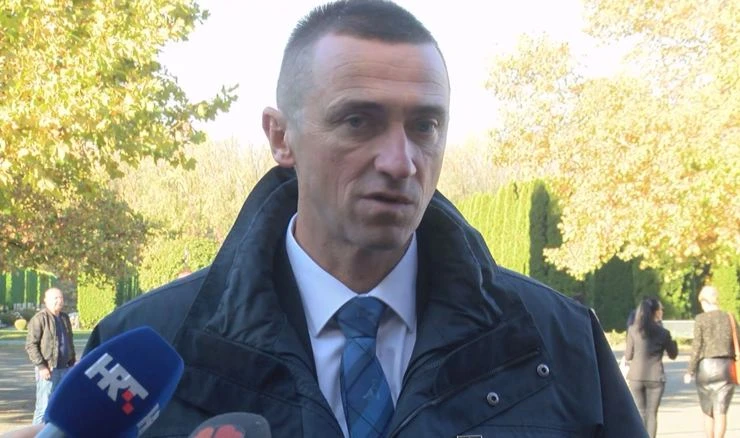 Penava o dolasku Porfirija: Trebali su biti produhovljeniji i mudriji