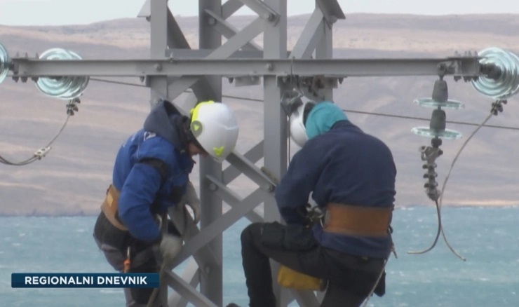 Novi problemi u Lici: Oko 700 kućanstava nema električnu energiju