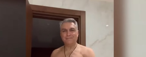VIDEO Ovo morate pogledati: Ruski general snimao se kako gol izvodi striptiz dok su partizani uništavali skupi špijunski avion