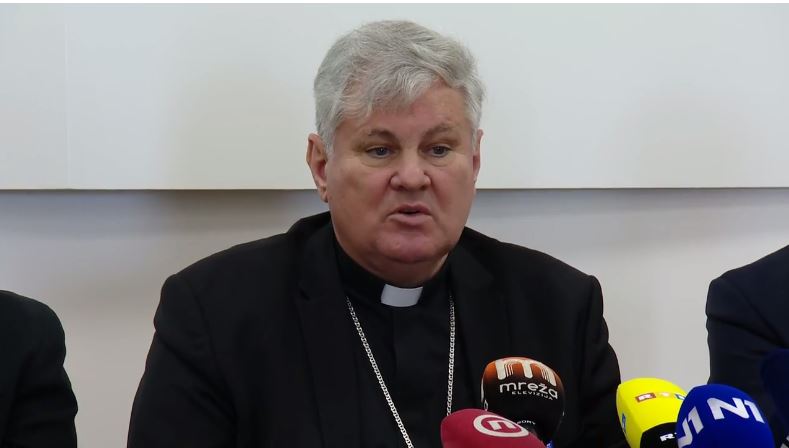 Košić o skandalu u Crkvi: ”Mediji propagiraju pornografiju i erotske filmove, a mi u Crkvi smo kao neki pedofili”