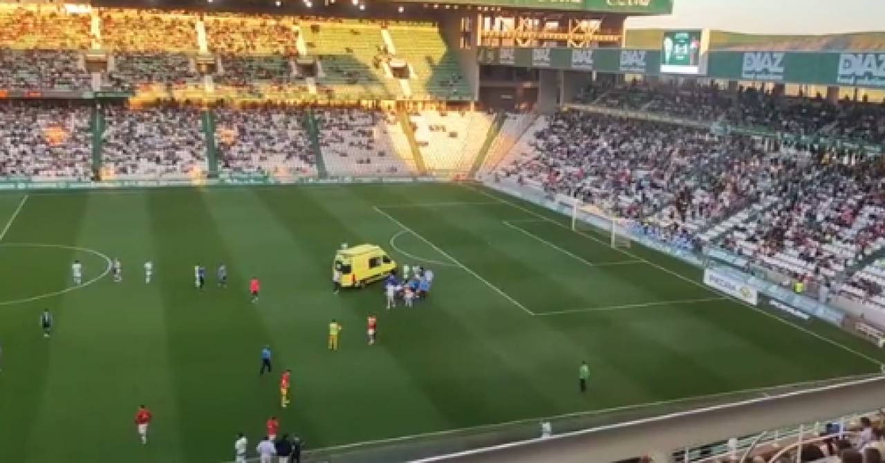 VIDEO Užasne scene u Španjolskoj, srpskom stoperu zastalo srce usred utakmice, oživljavali ga na terenu
