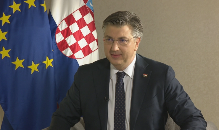 VIDEO Plenković o štrajku liječnika: Plaće u zdravstvu rasle su više nego ikad prije. Zatražit ću od kolega da se malo provjeri; Izvanrednih izbora neće biti