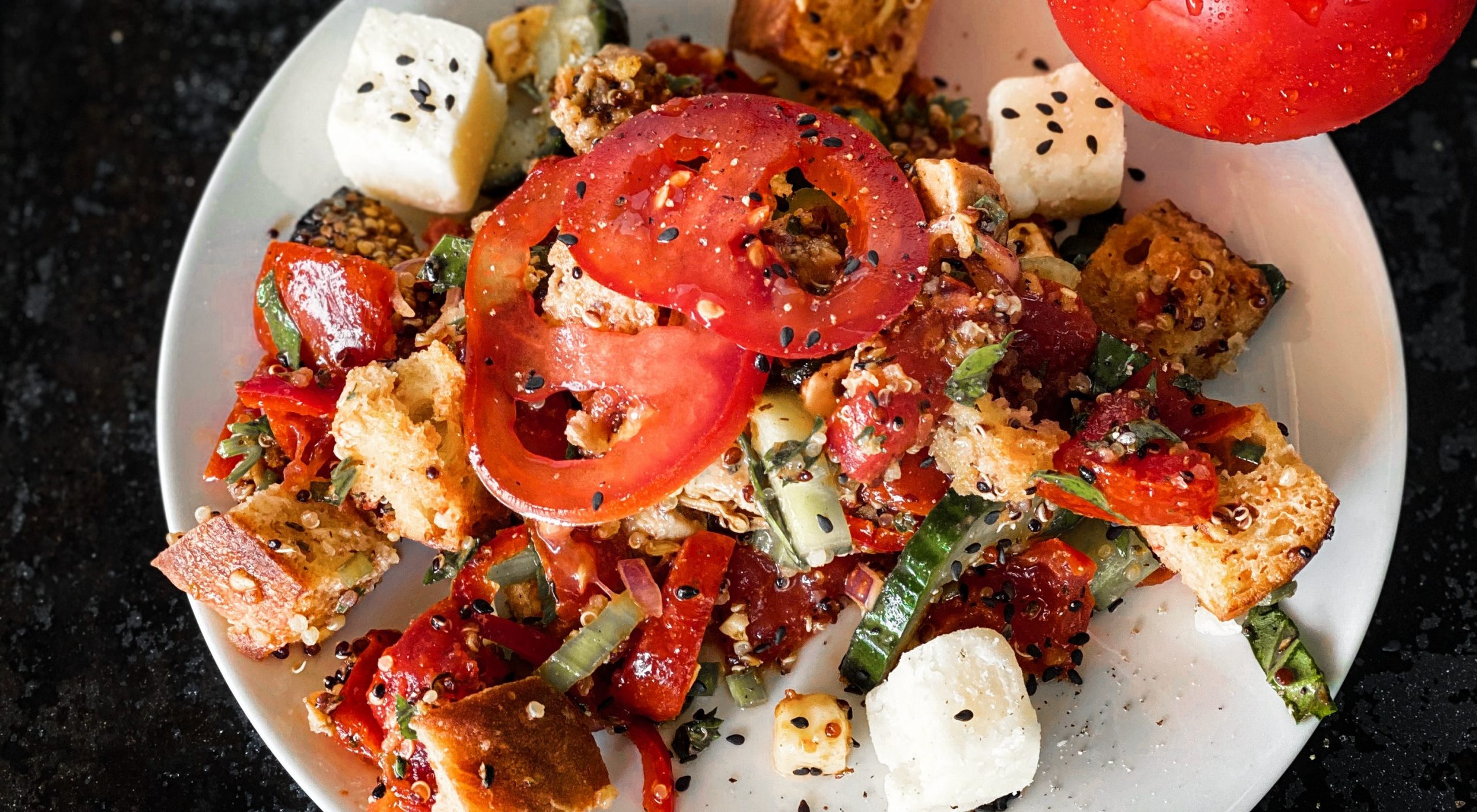 Recept: Osvježavajuću ljetna salata koja je dovoljno zasitna da može biti i glavno jelo