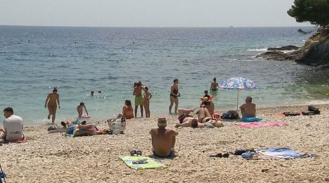 Stiže prvi toplinski val, temperature bi mogle dosegnuti 37 stupnjeva: Liječnici savjetuju kako se zaštititi