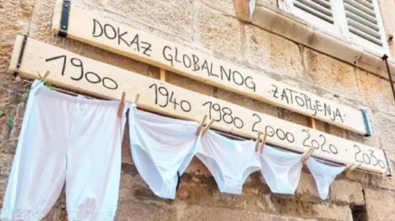 Još ne vjerujete u globano zatopljenje? Na Korčuli imaju materijalne dokaze koje su javno objesili