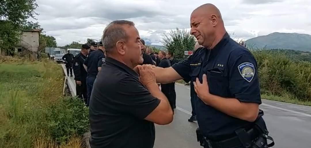 VIDEO HSP: Najoštrije osuđujemo privođenje veterana HOS-a u Kninu