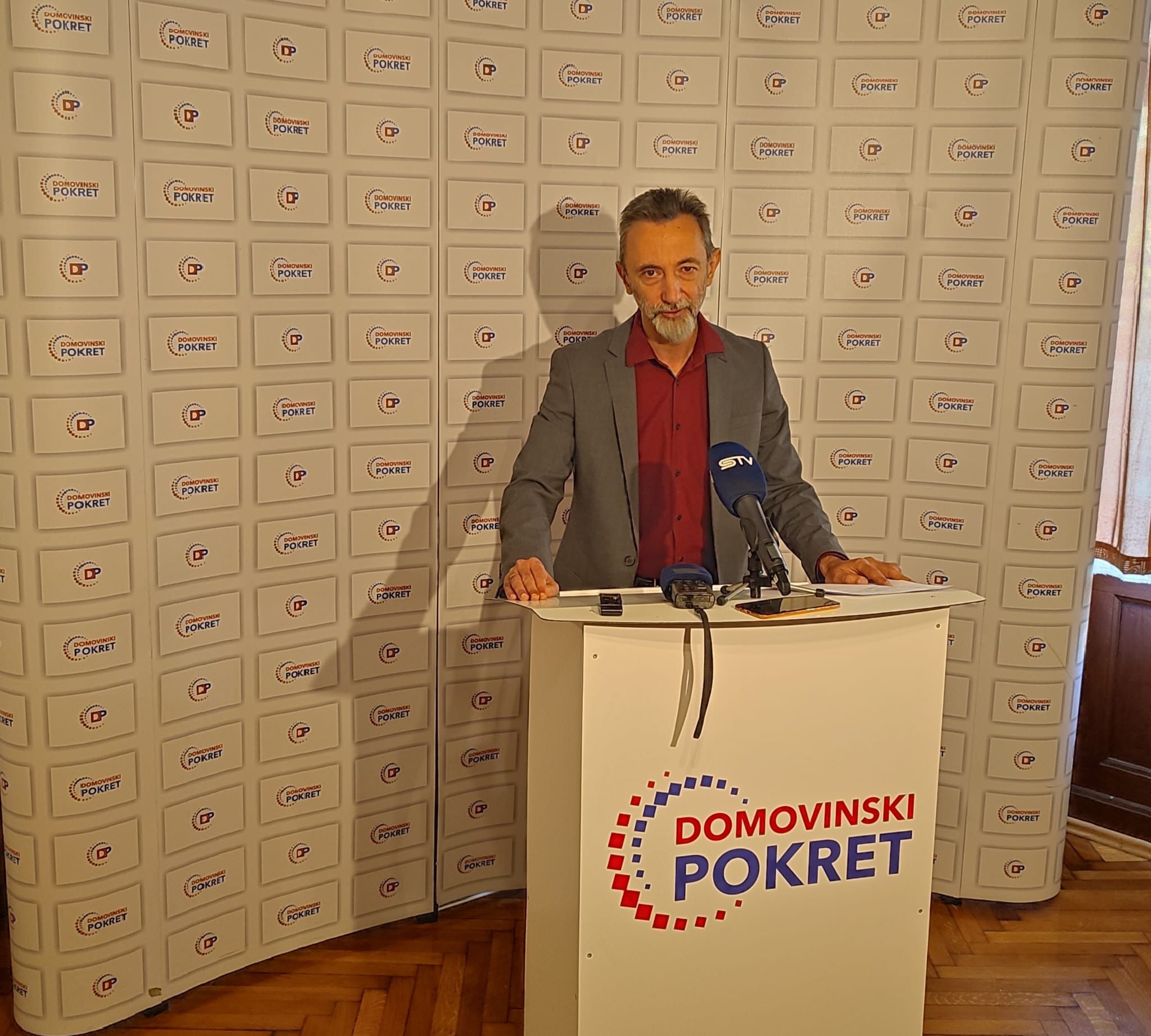 Sobol: Važno je imati rođaka i kuma, a ne biti kompetentan za funkcije koje obnašaš