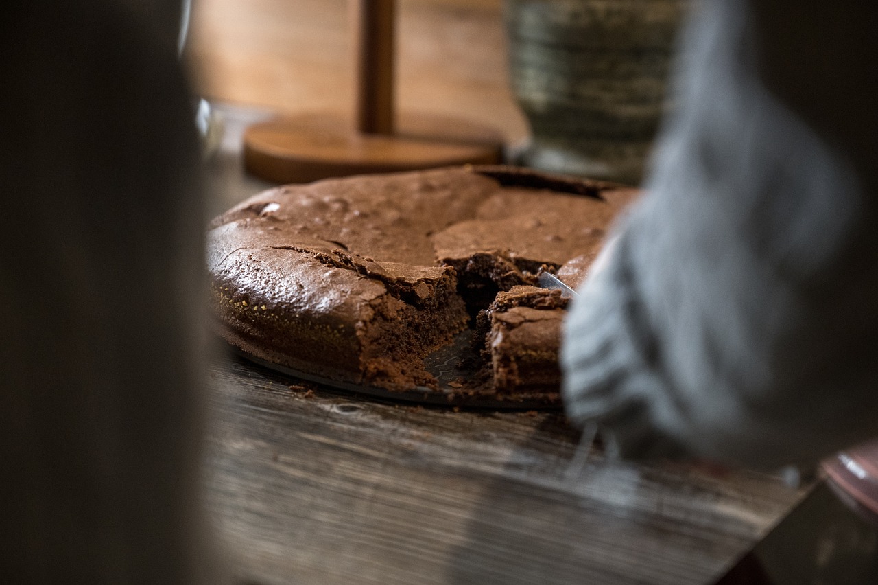 Recept: Jednostavno i fino – Čokoladni biskvit s whiskeyjem i kavom